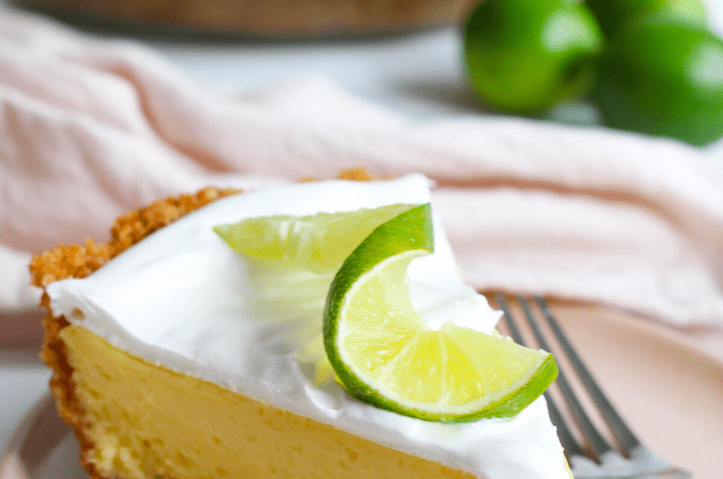 Key-Lime Pie with Butter-Pecan Crust