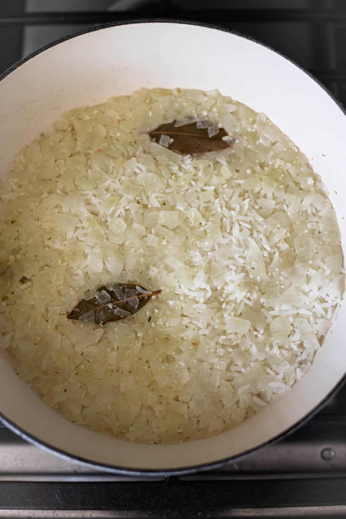 pot of cooked white rice right after the pot lid is taken off