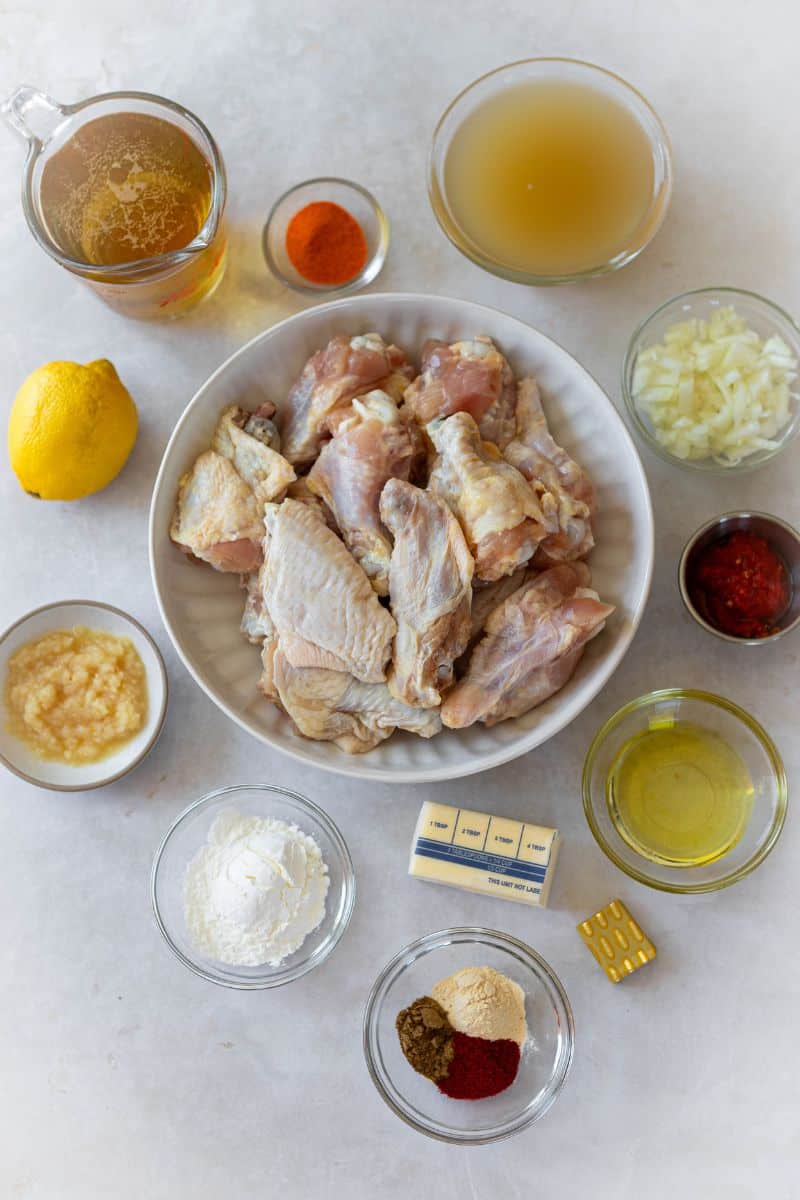 Ingredients needed to make Mozambique chicken wings.